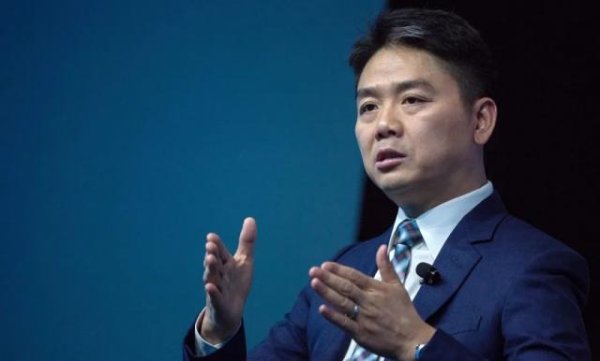 竹演配资 刘强东杀入酒旅，要夺回京东失去的五年